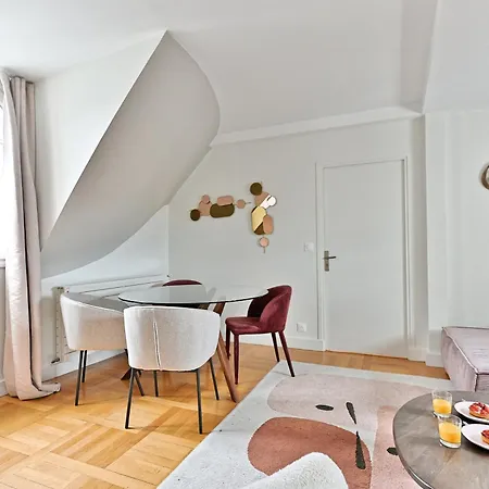 Lumineux & Spacieux - Vue Degagee, Arc De Triomphe * Paryż