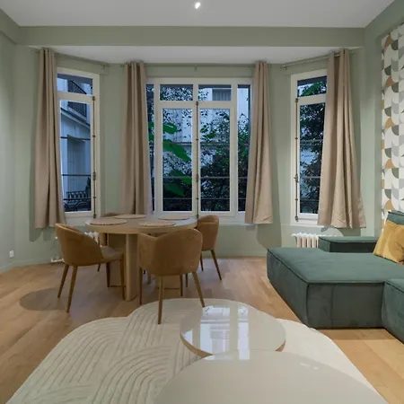 Lumineux & Spacieux - Vue Degagee, Arc De Triomphe Parijs