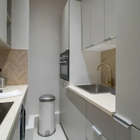 Lumineux & Spacieux - Vue Degagee, Arc De Triomphe *